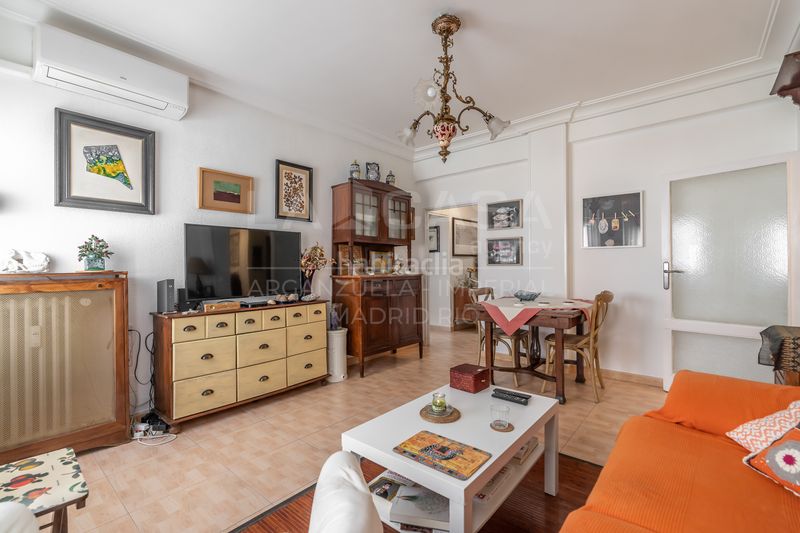 Foto 4c39960d-6fc1-4776-981c-5db82253d36c. Pis amb calefacció a Imperial Madrid