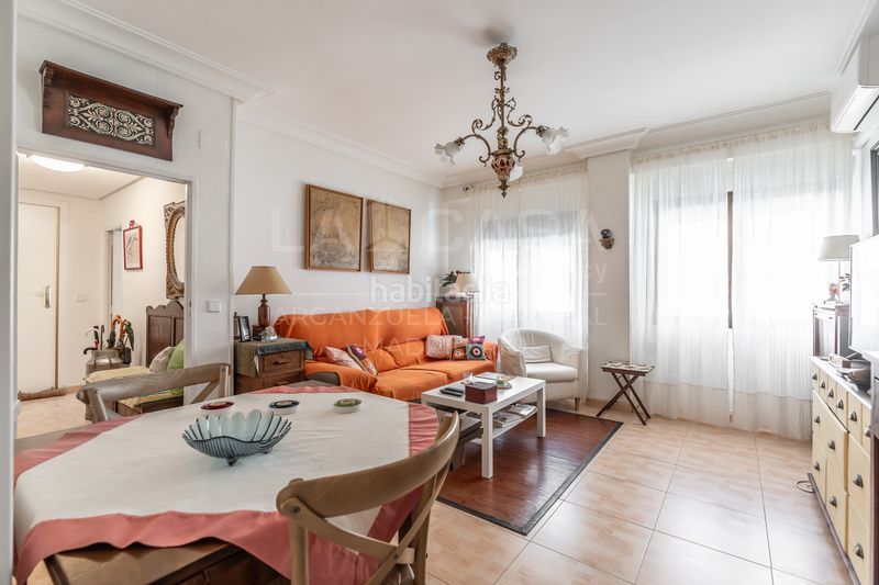 Foto 531e25a8-dabb-4fe0-b774-95d6200200a9. Pis amb calefacció a Imperial Madrid