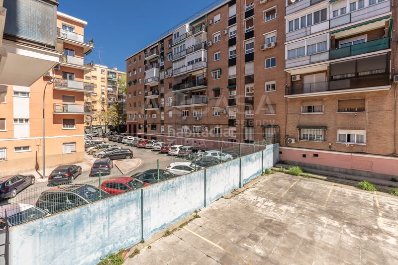 Foto 785c7ba5-4d05-446e-86f9-1ef6487eaec3. Pis amb calefacció a Imperial Madrid