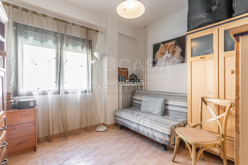 Foto b8aa1d15-2b2c-4b89-8798-936f9578085b. Pis amb calefacció a Imperial Madrid