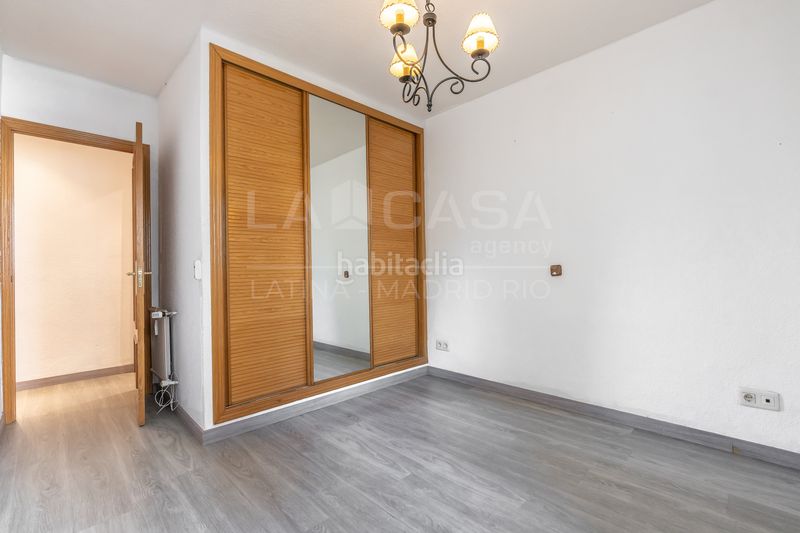 Foto 66649281-35cf-4541-95f4-c240252722f2. Pis amb calefacció a Lucero Madrid