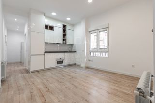 Flat in Calle LINNEO