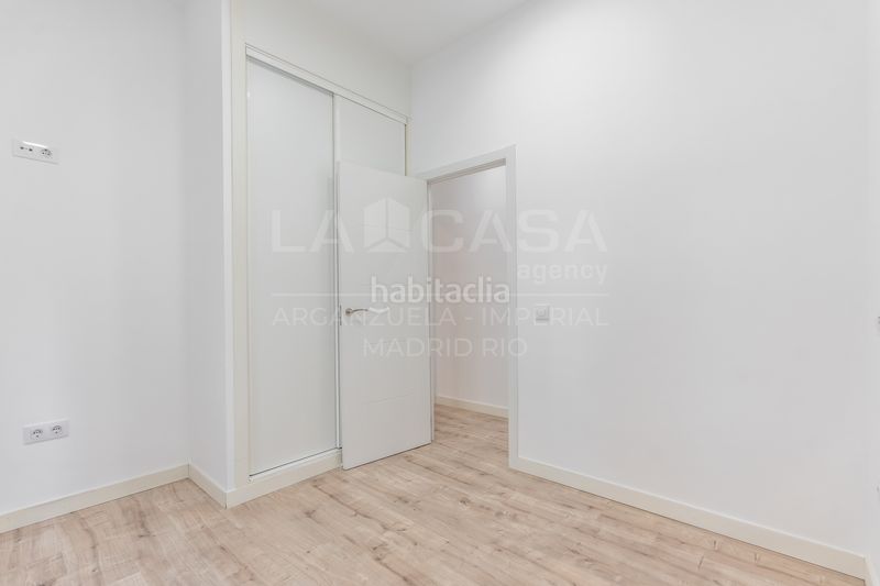 Foto 87caa6e3-f0ac-4080-9f65-e1ed63e3157f. Piso en Imperial Madrid
