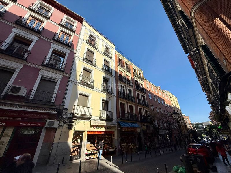 Foto 9b704cbd-d9d3-4106-a6bf-e360d1a74c01. Pis a Embajadores-Lavapiés Madrid