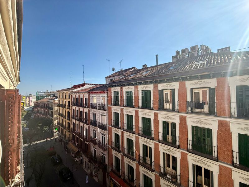 Foto bcc2c546-e26f-4ccd-9254-20ff93037d59. Piso en Embajadores-Lavapiés Madrid