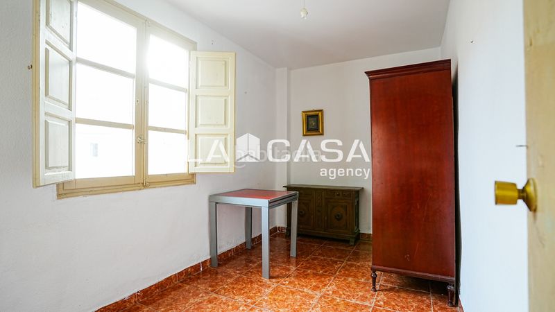 Foto 151b0625-f473-4e02-a672-be66d72cd879. Piso en L´Amistat Valencia