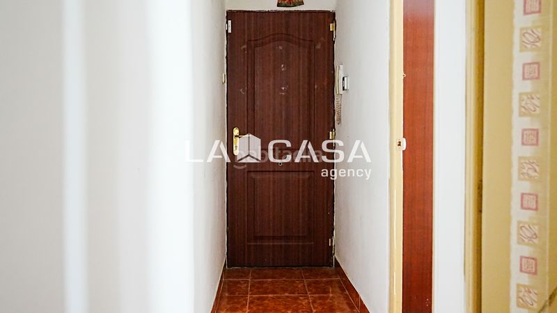 Foto 523466a4-c12c-4295-ba71-d0e3e5f5a1d3. Piso en L´Amistat Valencia