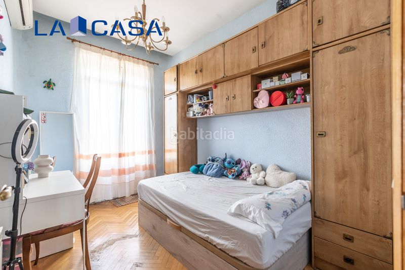 Foto e4b36534-a440-4826-bebe-d0529c4a2a50. Piso en Palos de Moguer Madrid