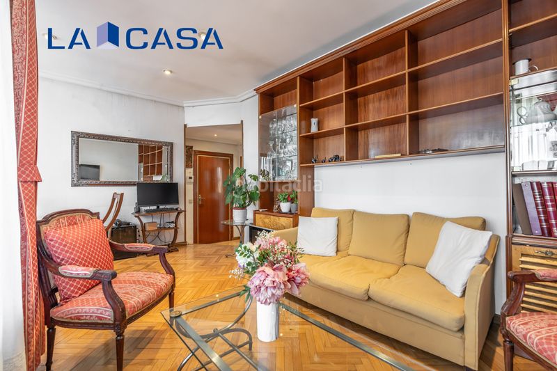 Foto efa8d5a5-807b-4c3d-9cd2-4cd606bd81c6. Piso en Palos de Moguer Madrid