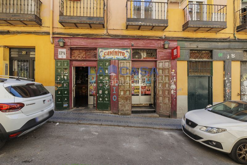 Foto eb8e830f-75f1-464b-95d9-5b040d0cb7d0. Local comercial a Embajadores-Lavapiés Madrid