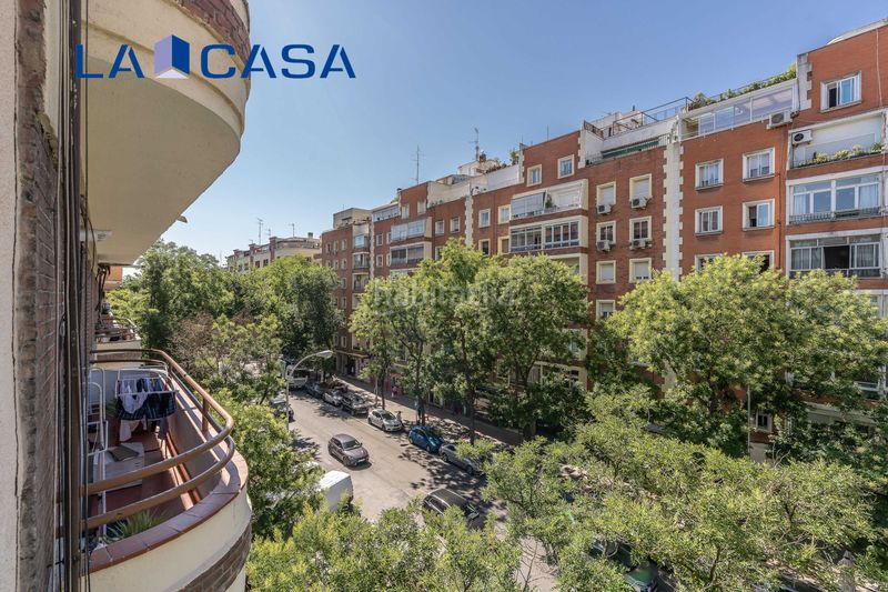 Foto 500683f5-23c6-4f46-8638-746ac1e766b0. Piso en Delicias Madrid