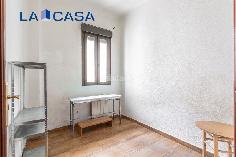 Foto c76a1657-f762-46fb-8e5a-46f62ecd51e0. Piso en Delicias Madrid
