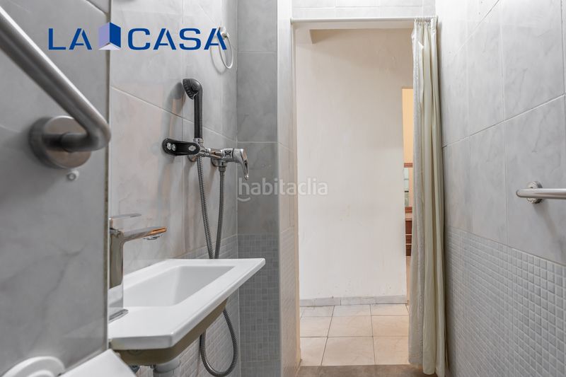 Foto c20b814f-61c7-4c86-950c-fc455b1bd813. Pis a Palos de Moguer Madrid