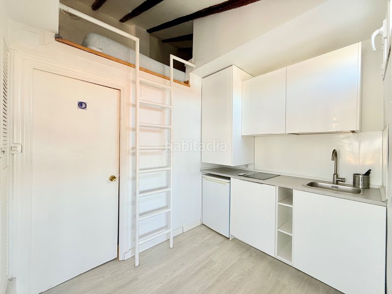 Foto b03de0f1-aa23-4f28-9b97-17b4d98ed95e. Pis a Cortes-Huertas Madrid