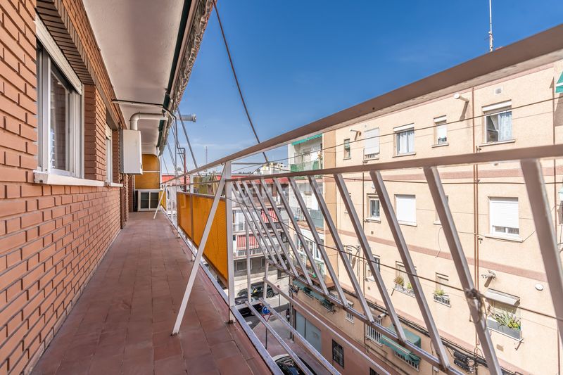 Foto 32789866-0a72-4203-8853-79c6db5f593b. Pis amb calefacció a Vista Alegre Madrid