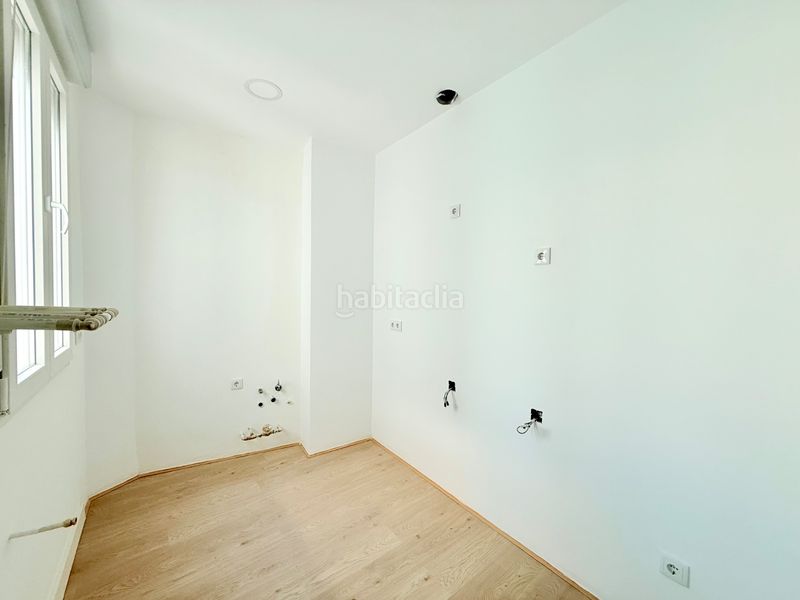 Foto a3f6b97a-cfb7-4f3b-a34d-5247cf254bb6. Piso en Embajadores-Lavapiés Madrid