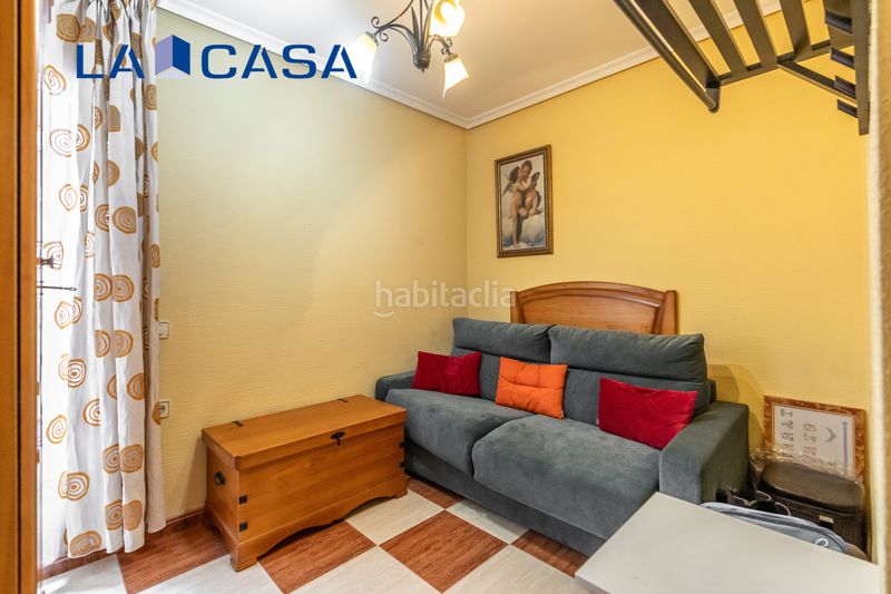 Foto 50df5b23-75ce-4673-aace-b8f8cec77dcb. Piso en Delicias Madrid