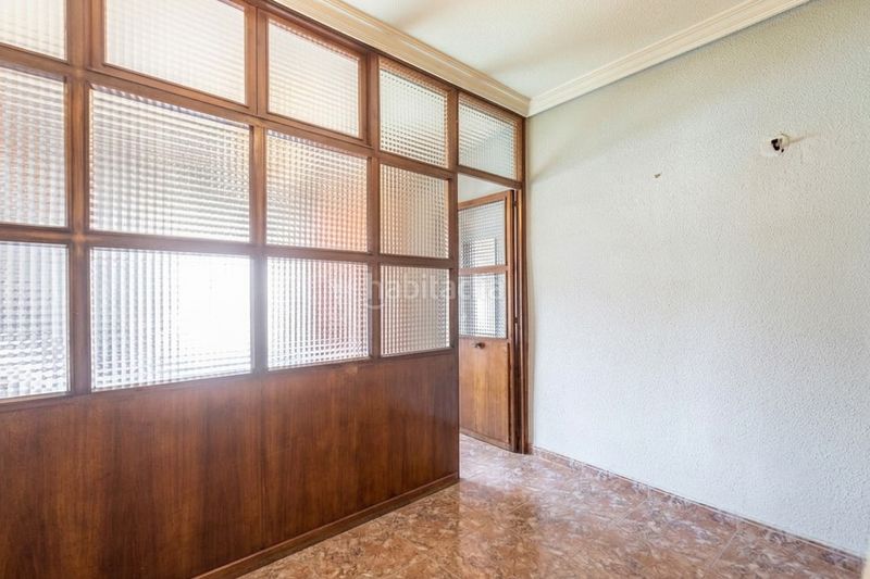 Foto 5d5c5e3c-79cd-429d-b9d1-25bedafeb2e9. Flat with heating in Pradolongo Madrid