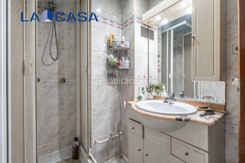 Foto e7de548b-a3b4-4d9b-839e-0a4086f9659e. Piso en Pradolongo Madrid