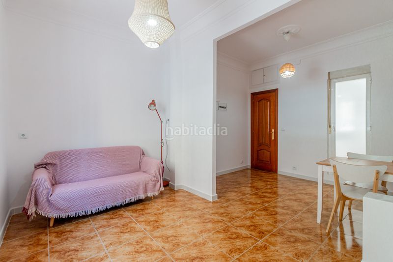 Foto 2de2c2a5-0b7f-479c-9824-ff96f6a19d6b. Planta baixa a Comillas Madrid