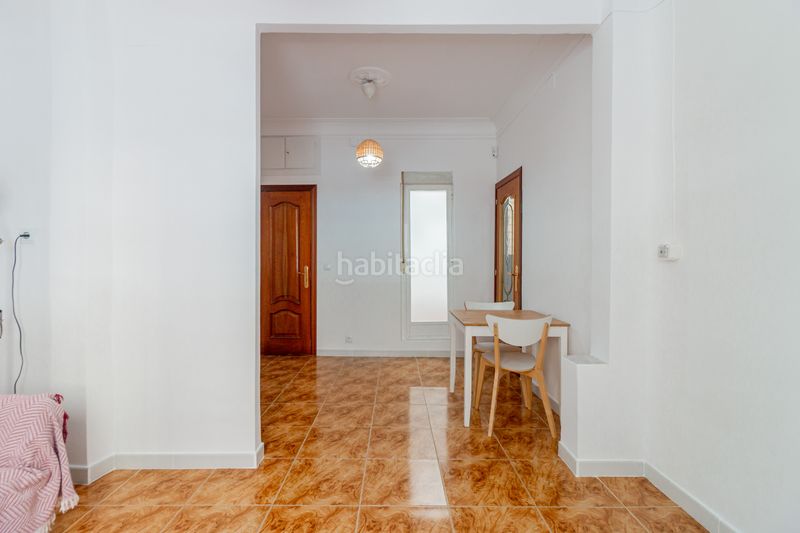 Foto cda14fd9-52df-42a1-b293-416a93e4cfa8. Planta baixa a Comillas Madrid