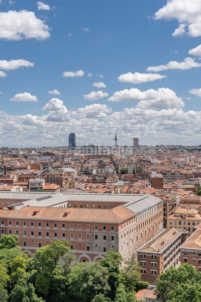 Foto 7b9b541c-fe54-4f5d-9f91-e639c90c0b5c. Piso en Argüelles Madrid