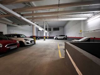 Car parking  Calle de la madera