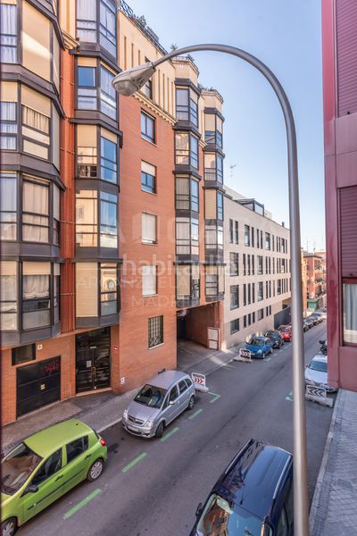 Foto 15ba1e2d-5e75-4fd3-9b0c-cb0e8ccbab0d. Flat with heating parking in Imperial Madrid