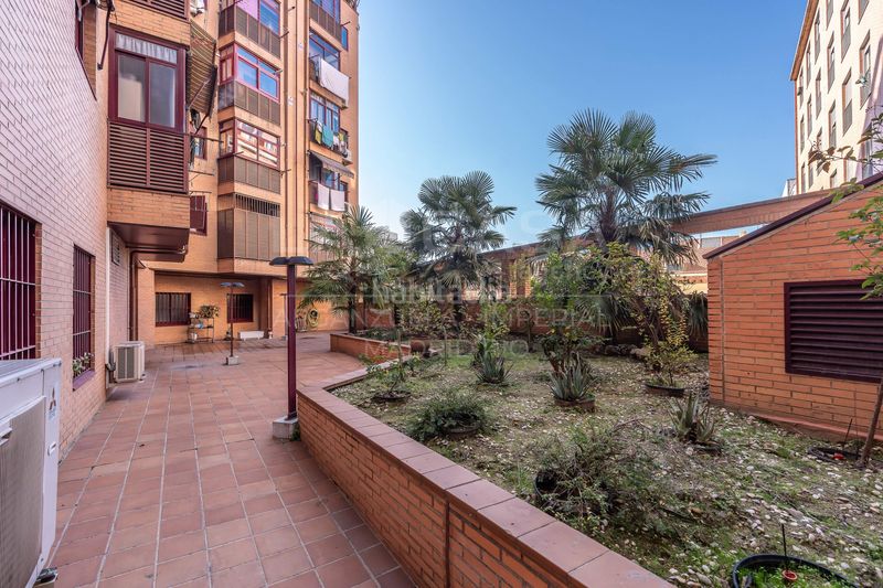 Foto a6010b2e-b08c-4d9d-8d1f-dd876bc5d16f. Flat with heating parking in Imperial Madrid