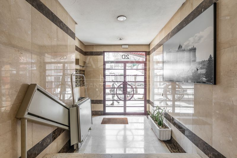 Foto c0ca72a9-a6c6-434f-b8a1-1245b37856f0. Flat with heating parking in Imperial Madrid