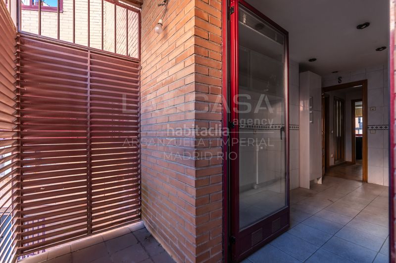 Foto ec36cb2e-afd1-4864-ace6-f5cf1a6a0947. Flat with heating parking in Imperial Madrid