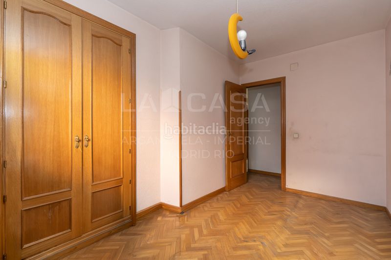 Foto f160d528-716d-4613-ab85-74bf698306b7. Flat with heating parking in Imperial Madrid