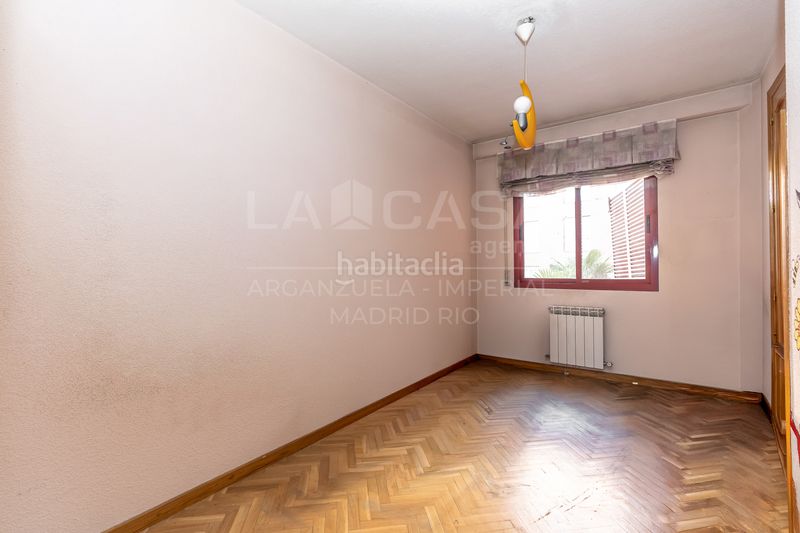 Foto 70dd8166-1610-468f-97a0-1acd084ec963. Piso en Imperial Madrid