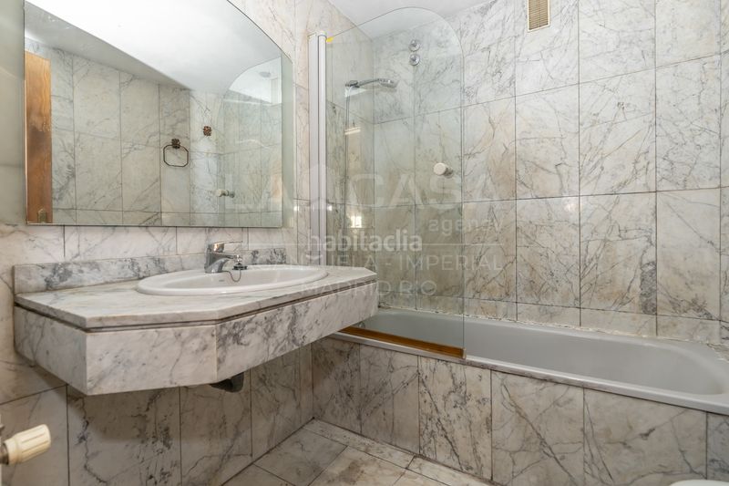 Foto 78006af5-567c-4ec7-ab7c-ca716bcc7be9. Piso en Imperial Madrid
