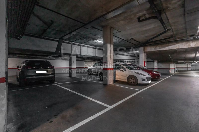 Foto c1c39e40-ec70-4527-a174-448fb76b213f. Piso en Imperial Madrid