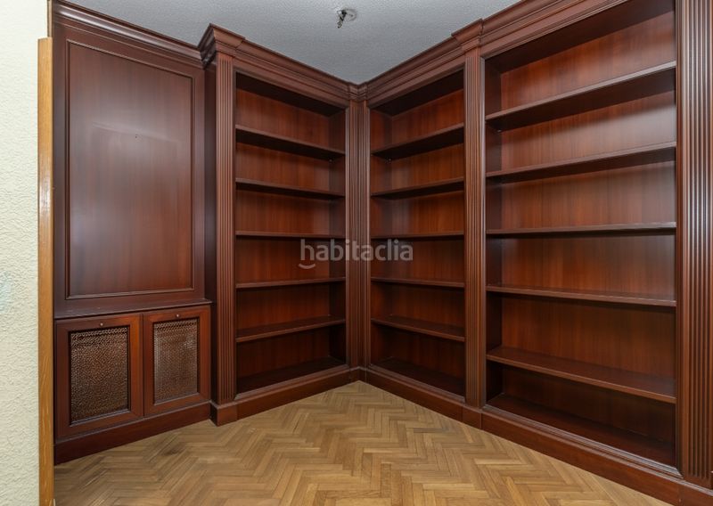 Foto eb43ab01-d394-4f3d-936c-be0aa787c492. Piso en Imperial Madrid