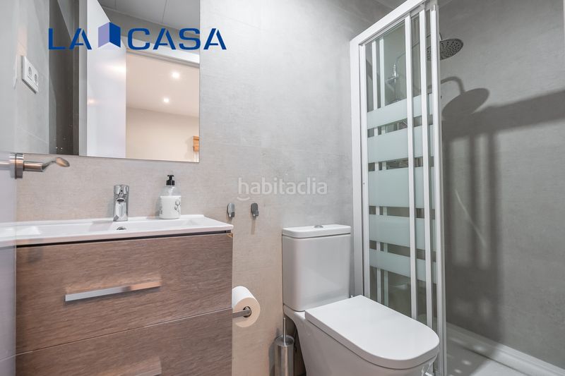 Foto 7d09382d-f396-4783-b878-5d1ee5292436. Piso en Palos de Moguer Madrid