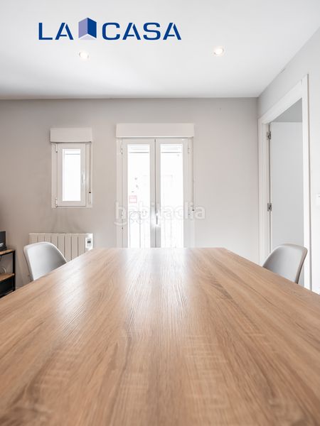 Foto a1c5e9d6-9c08-4b00-9fe5-1f0308a7f071. Piso en Palos de Moguer Madrid