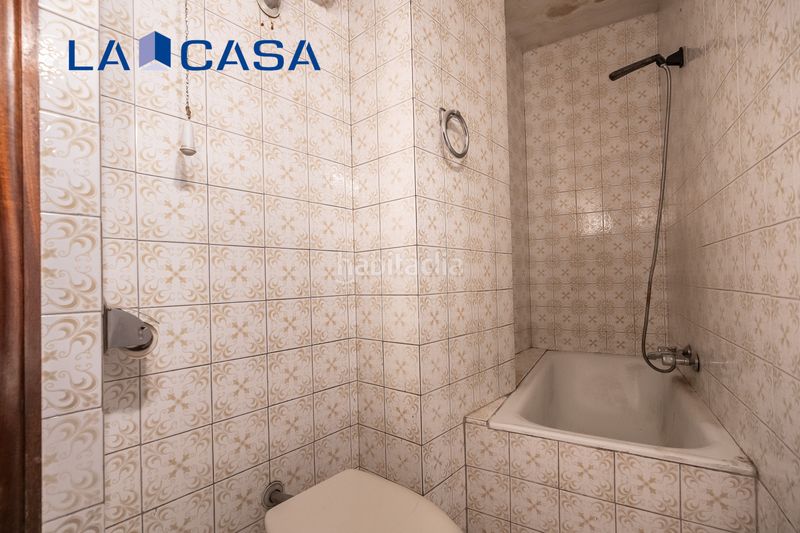 Foto a954bac4-7811-4b0a-87a4-1449f6ac0030. Pis amb calefacció piscina a Buena Vista Madrid