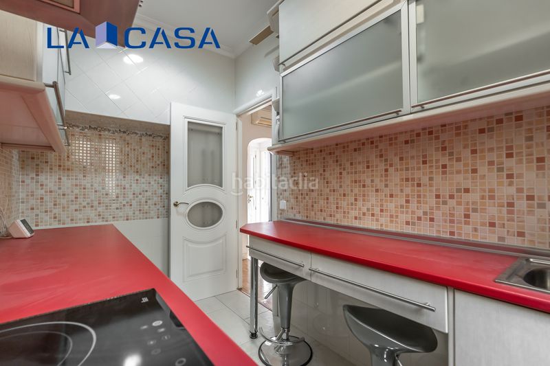 Foto b8881c85-320b-4a31-859f-dcd3b5187c5c. Piso en Chopera Madrid