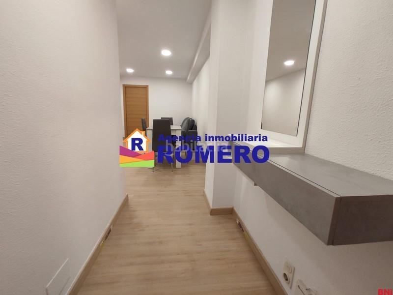 Foto 1c74e2f1-ceb6-4858-a3a1-ec483bee9459. Appartement dans Ensanche - Sar Santiago de Compostela