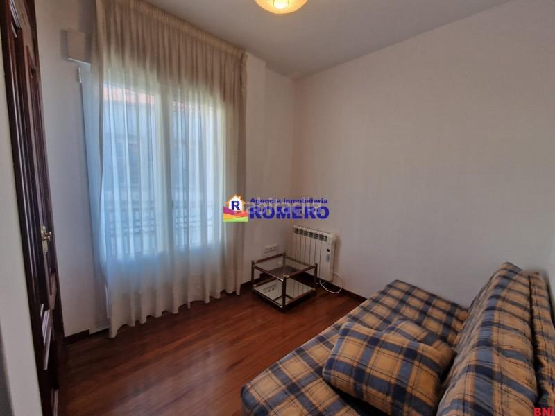 Foto 07576ac2-a99f-4742-8407-efac0c7cdd26. Casa aparellada a Campus Sur - Santa Marta Santiago de Compostela