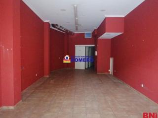 Lloguer Local Comercial  Avenida de rosala de castro. Local comercial en rosala de castro