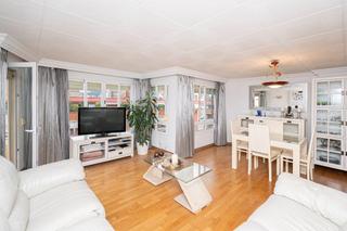Penthouse in L´Olivera. Amplio atico en alfons el magnanim