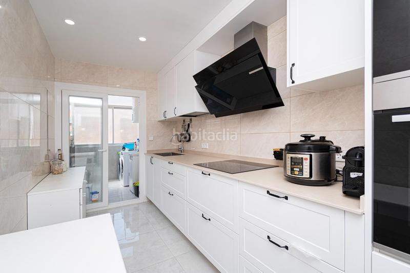 Foto ce6bd3f0-3f81-4652-b403-a1d9b8135380. Appartement avec parking dans El Toro Calvià