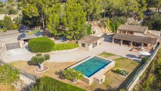 Masia a Calvià Poble. Finca rústica estilo mallorquín