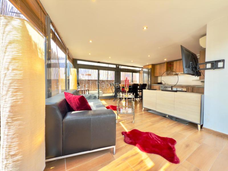 Foto a7baa5b9-2c62-4026-a9c7-045b29935560. Àtic amb aparcament a Pere Garau Palma de Mallorca