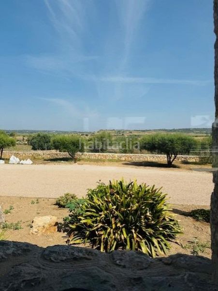 Foto a409f82f-f108-4b0b-9c35-929745cca44b. Masia amb piscina a Petra