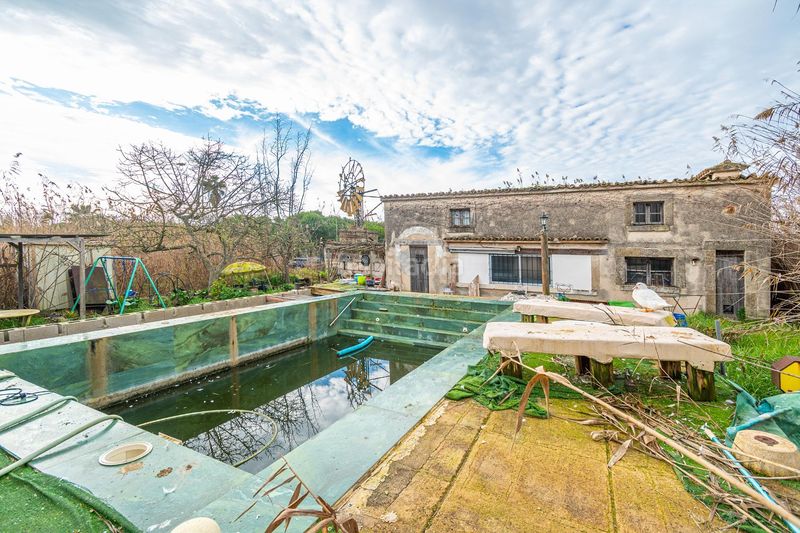 Foto a64c853e-59c2-49ee-a3d8-2f9f674fbd50. Masía rústica con piscina en el parque natural de salbufera en Sa Pobla