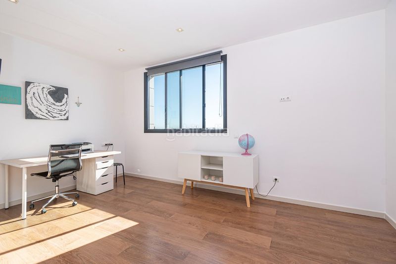 Foto 64c6d293-c2f5-4bbe-8f26-9ae763e5d8a7. Xalet amb aparcament piscina a Son Roca Palma de Mallorca